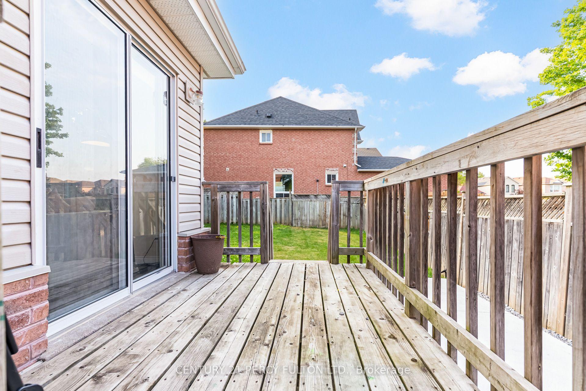 Photo 45 of 696 Lamour Road, Pickering, Amberlea — HOMEH