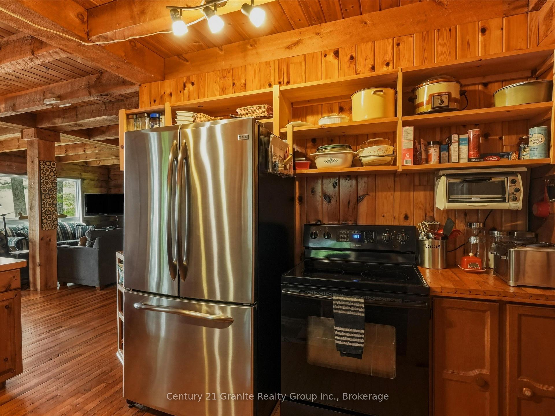 Photo 6 of 1080 Kabakwa Lake Trail, Algonquin Highlands, Stanhope — HOMEH