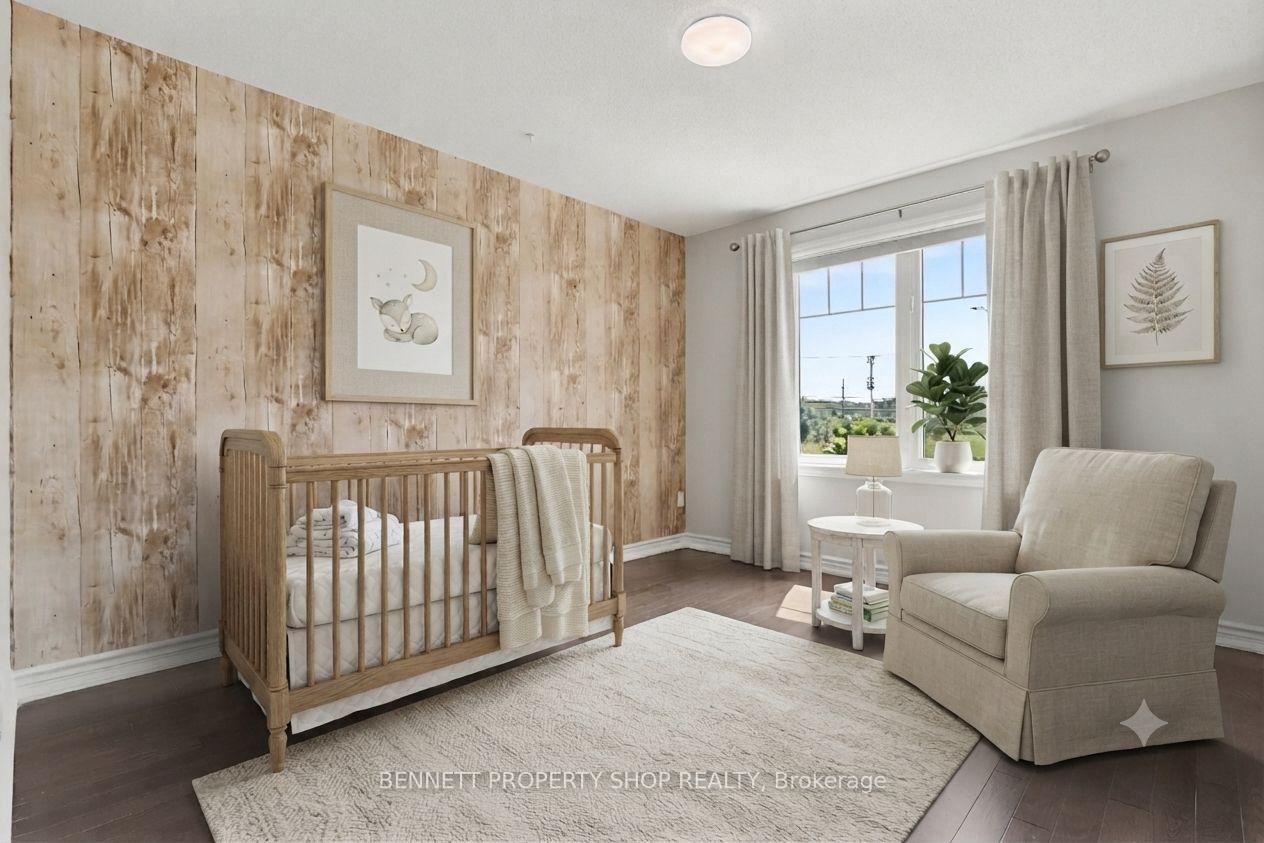 Photo 9 of 159 Conifer Creek Circle, Ottawa, Kanata - Emerald Meadows/Trailwest — HOMEH