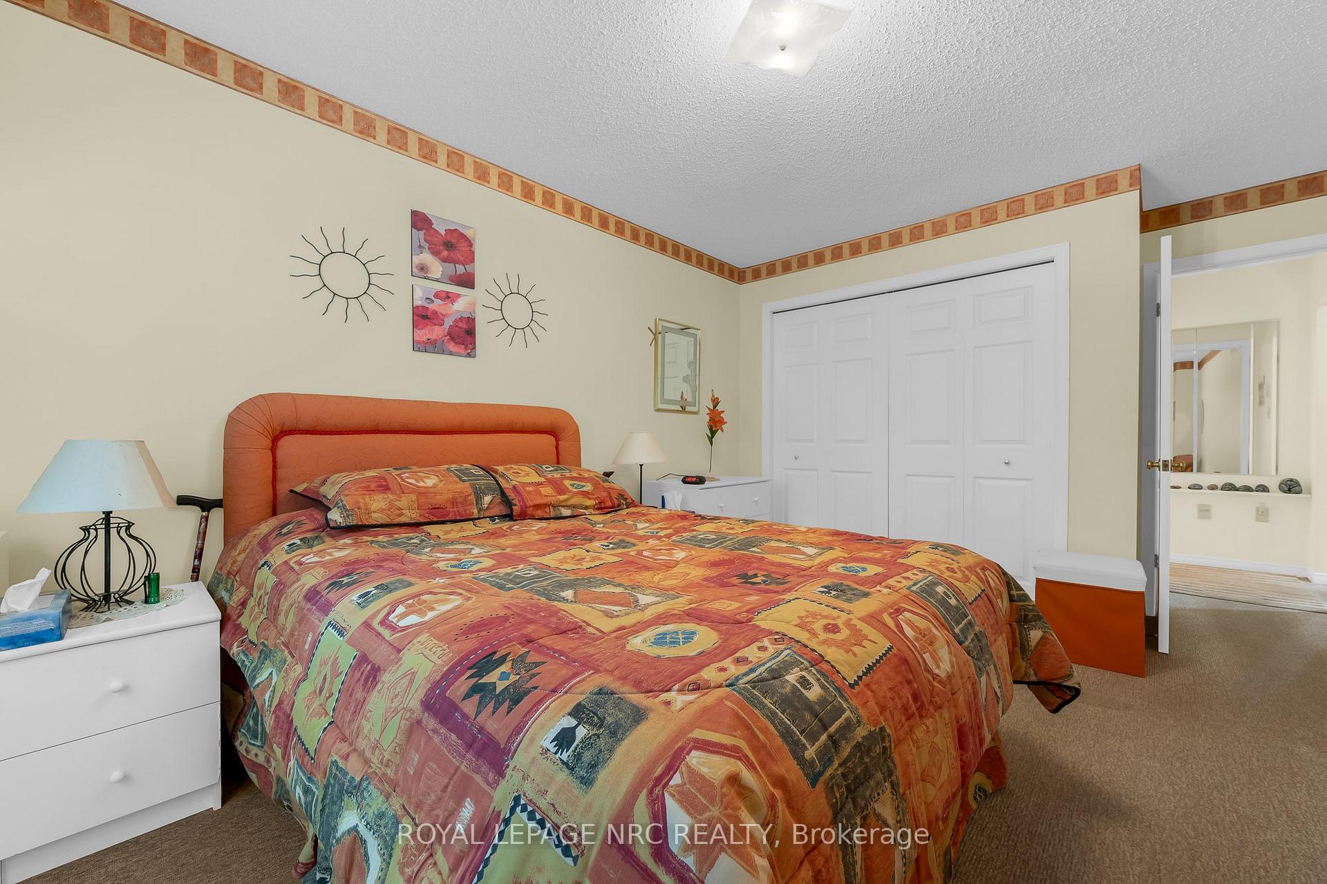 Photo 19 of 25 Milburn Drive, Pelham, Fonthill — HOMEH