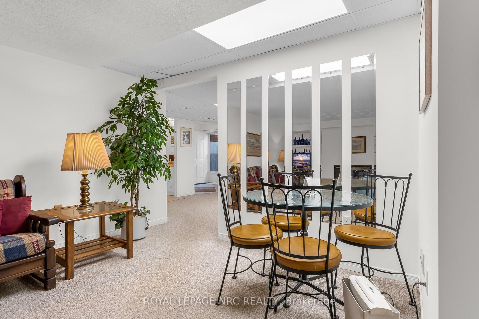Photo 28 of 25 Milburn Drive, Pelham, Fonthill — HOMEH