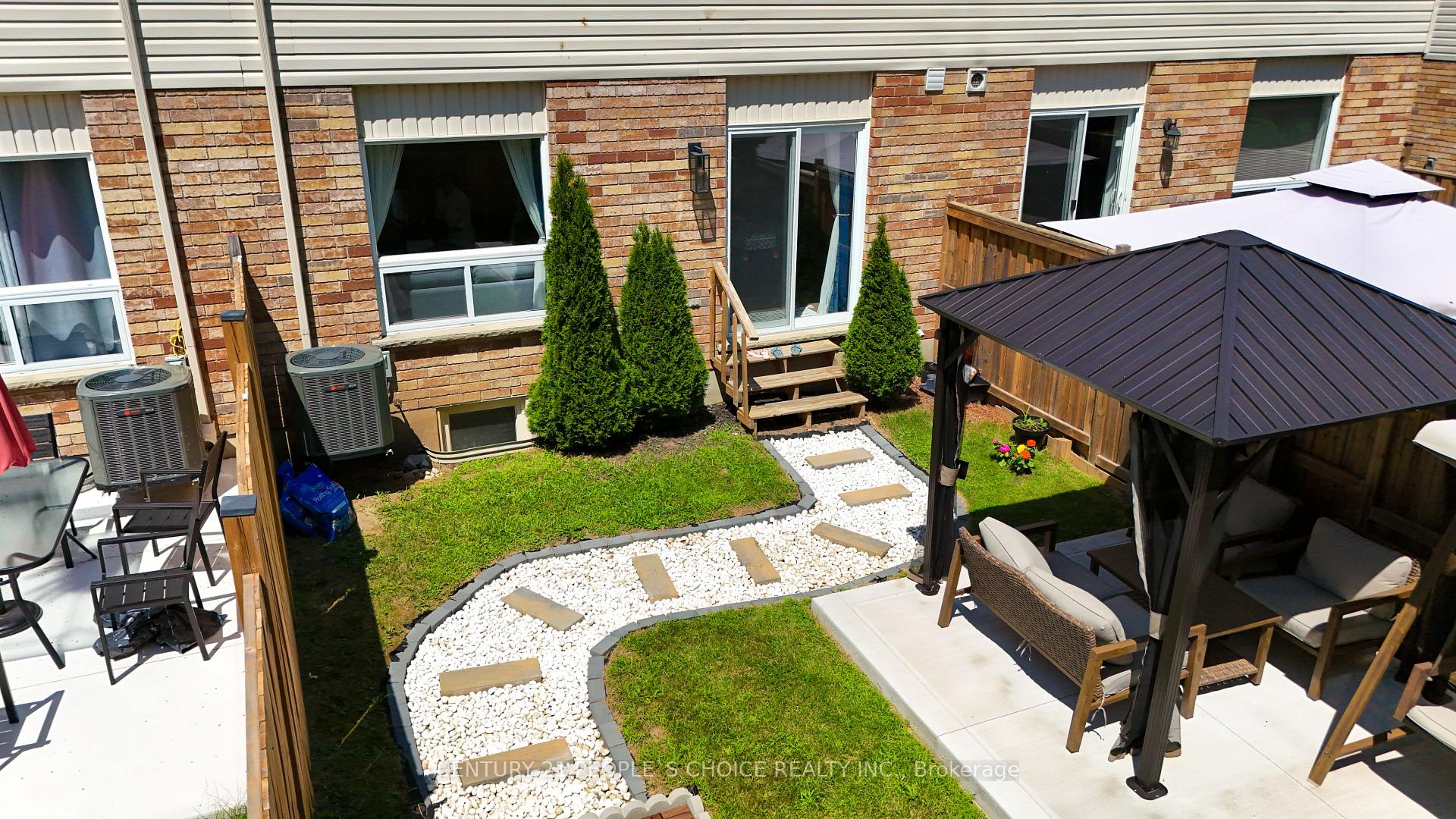 Photo 39 of 504 Doon Drive S, Kitchener, Doon South — HOMEH