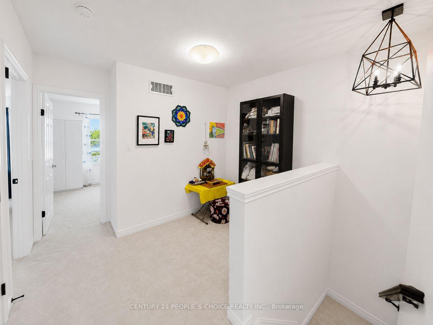 Photo 13 of 504 Doon Drive S, Kitchener, Doon South — HOMEH