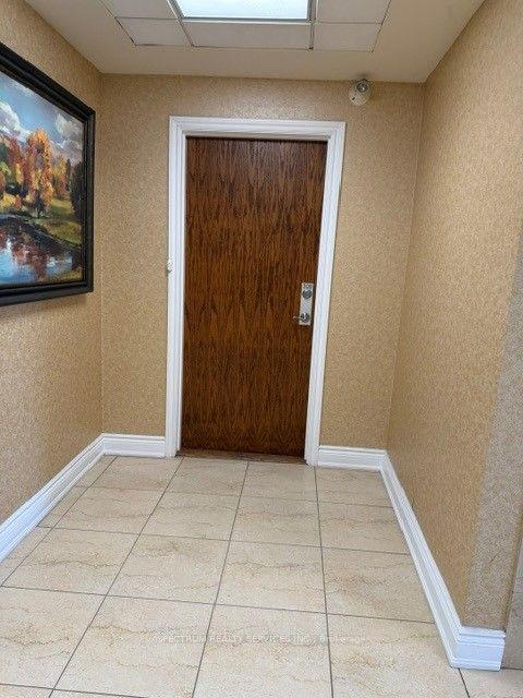 Photo 17 of Unit 308, 9901 Keele Street, Vaughan, Maple — HOMEH