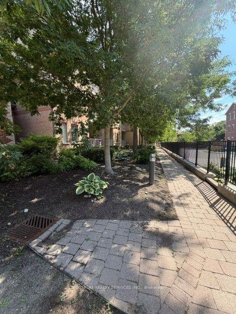 Photo 25 of Unit 308, 9901 Keele Street, Vaughan, Maple — HOMEH