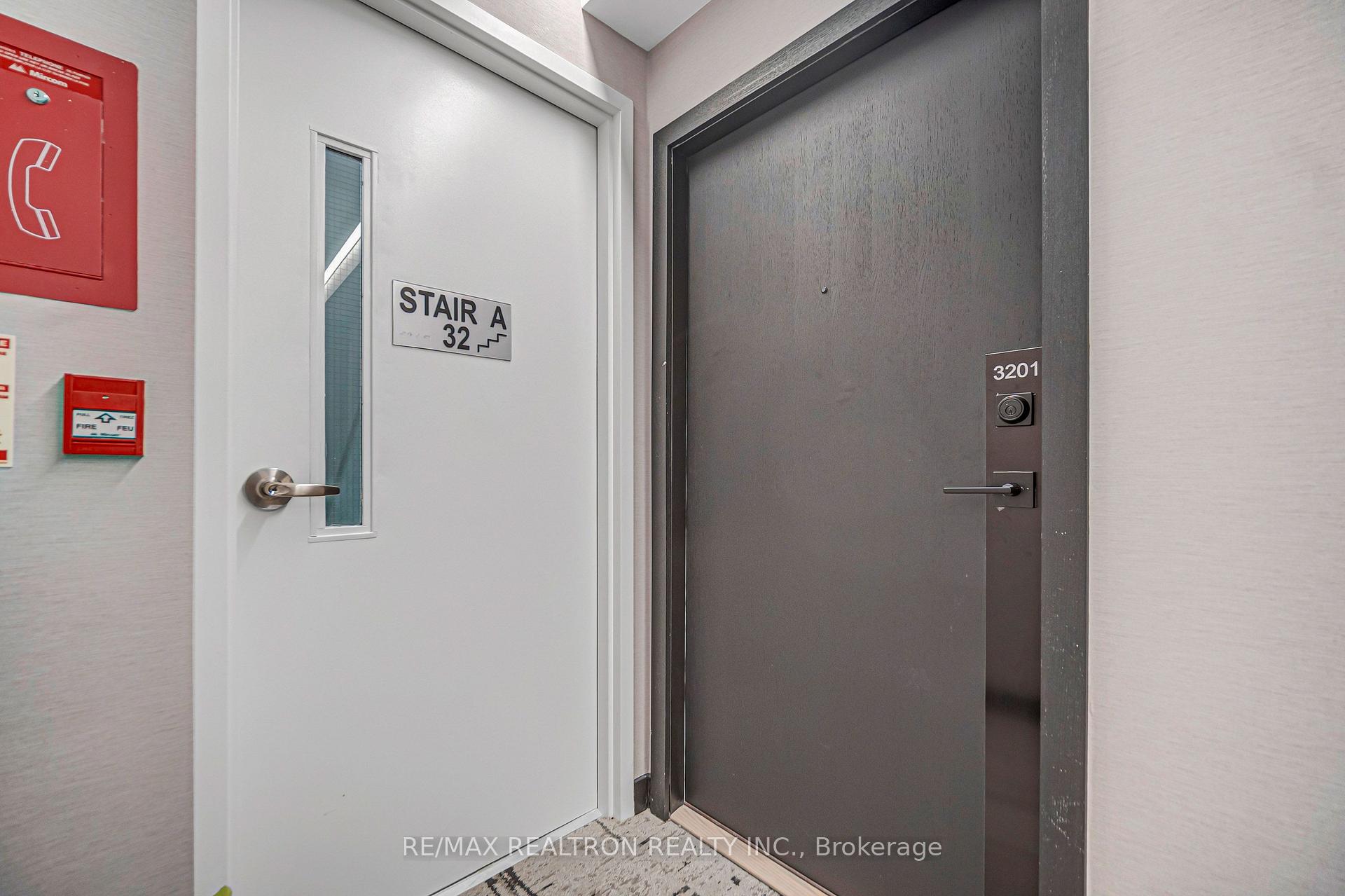 Photo 4 of Unit 3201, 609 Sherbourne Street, Toronto, Cabbagetown-South St. James Town — HOMEH