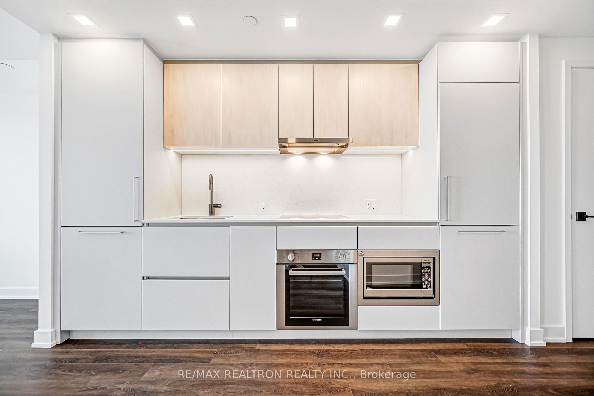 Photo 12 of Unit 3201, 609 Sherbourne Street, Toronto, Cabbagetown-South St. James Town — HOMEH