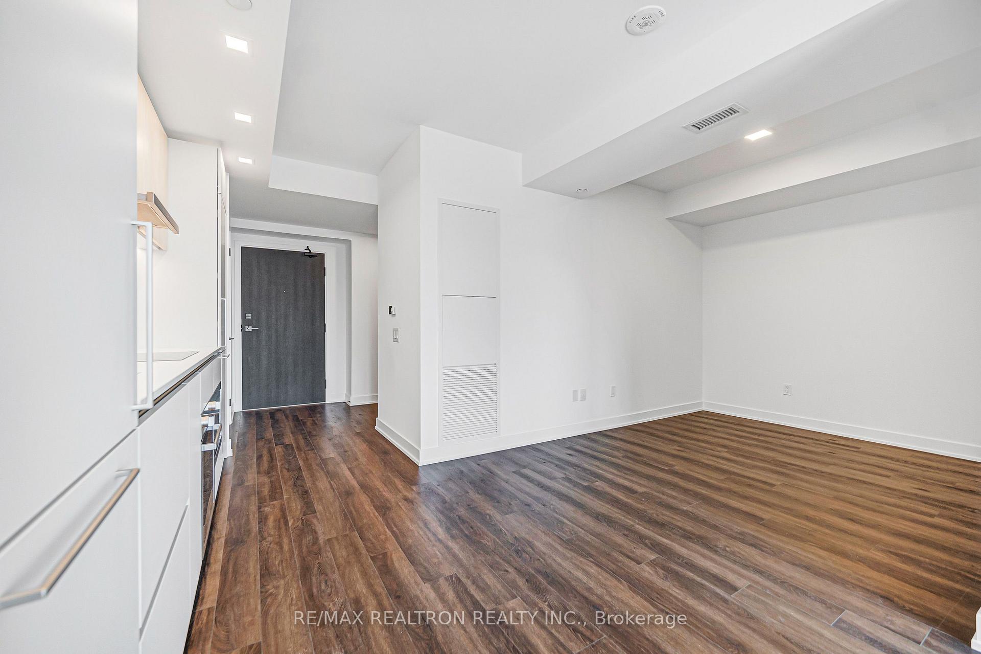Photo 19 of Unit 3201, 609 Sherbourne Street, Toronto, Cabbagetown-South St. James Town — HOMEH