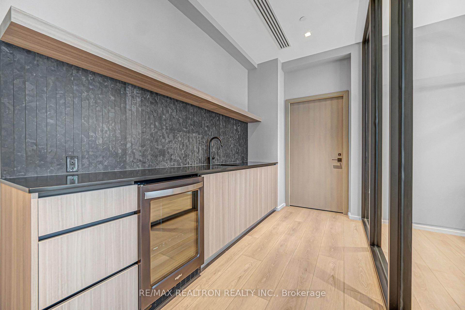 Photo 48 of Unit 3201, 609 Sherbourne Street, Toronto, Cabbagetown-South St. James Town — HOMEH