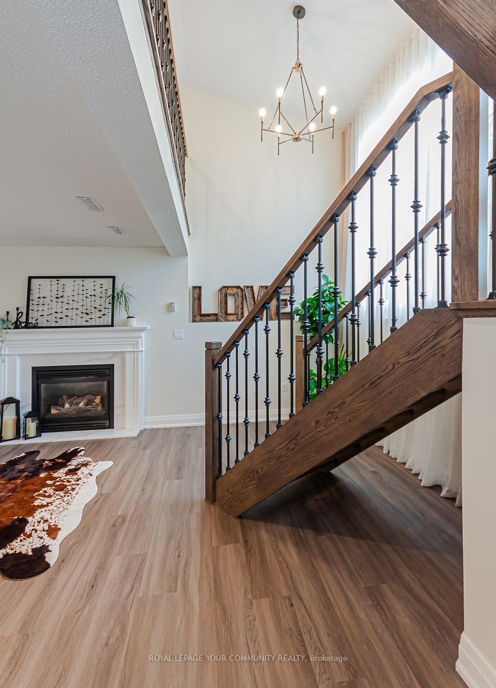 Photo 14 of 5 Selkirk Crescent, Barrie, Holly — HOMEH