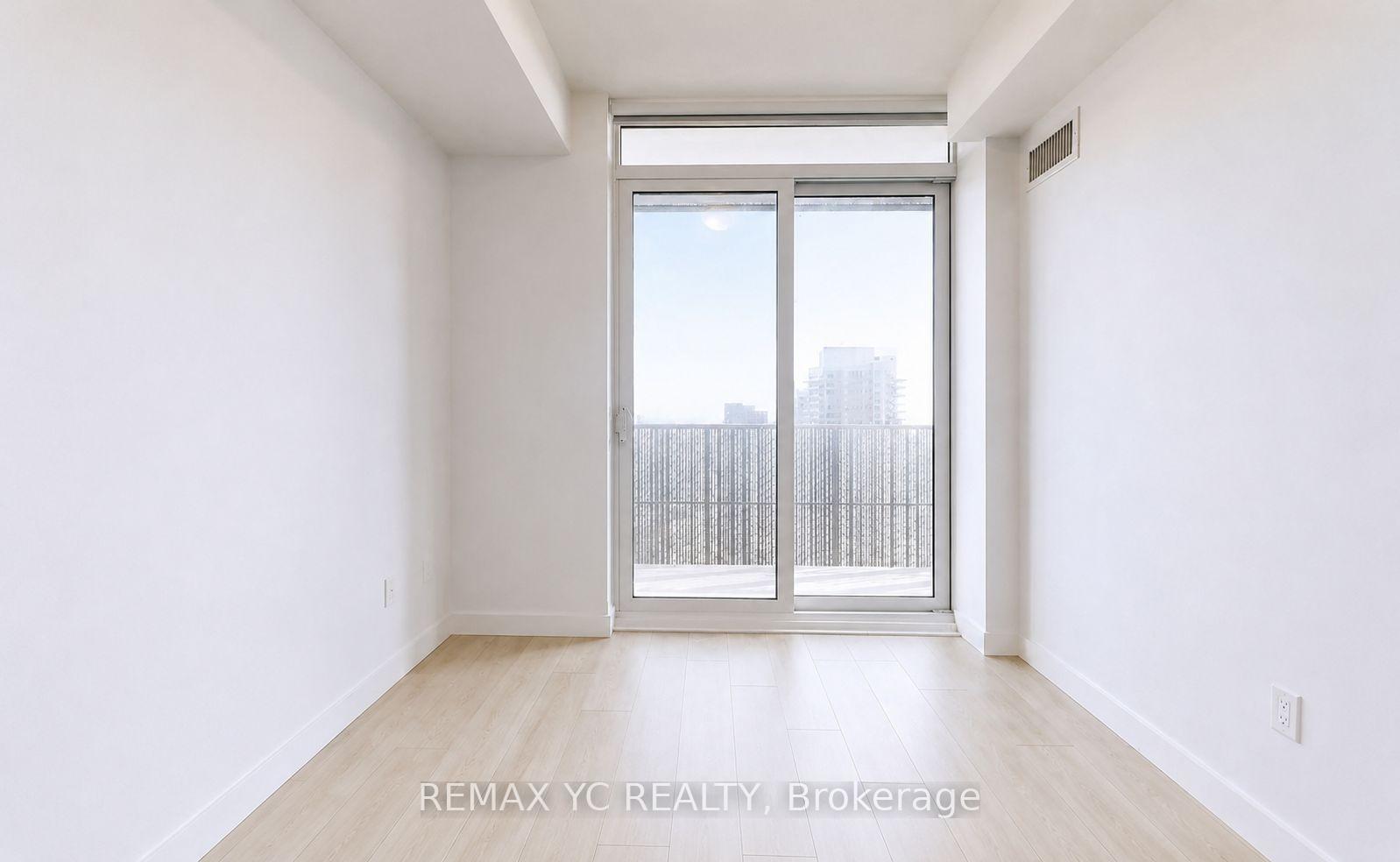 Photo 6 of Unit 5309, 8 Eglinton Avenue E, Toronto, Yonge-Eglinton — HOMEH