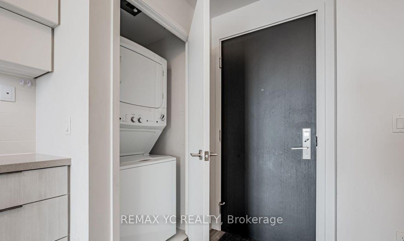 Photo 10 of Unit 5309, 8 Eglinton Avenue E, Toronto, Yonge-Eglinton — HOMEH