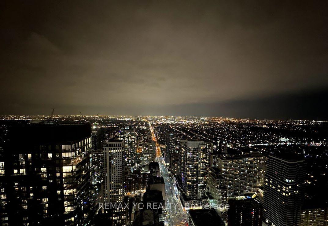 Photo 12 of Unit 5309, 8 Eglinton Avenue E, Toronto, Yonge-Eglinton — HOMEH