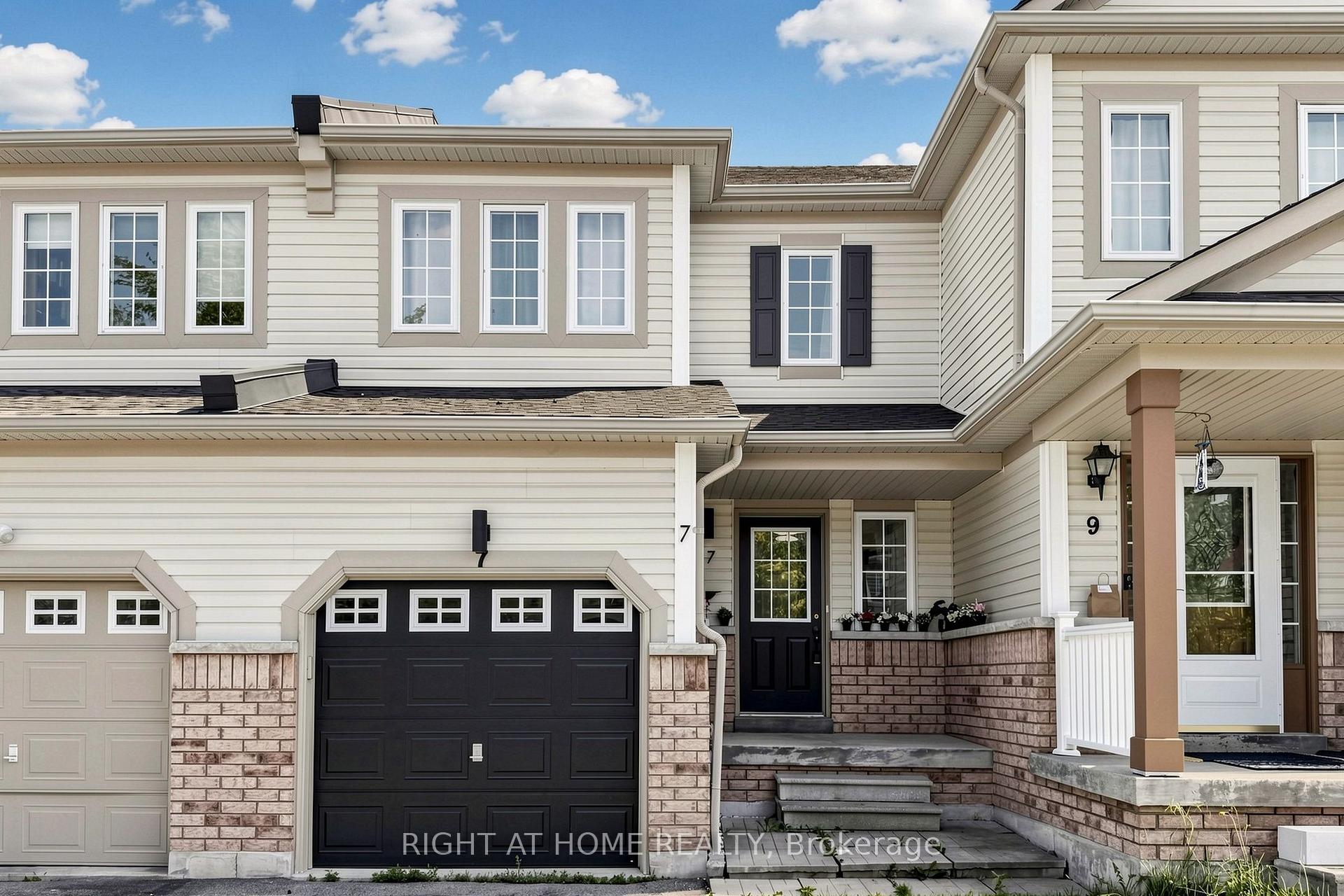 Photo 3 of 7 Macmillan Avenue, Whitby, Pringle Creek — HOMEH