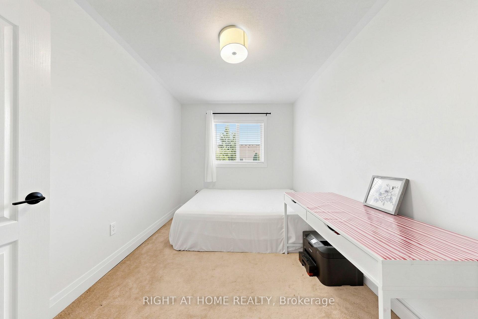 Photo 41 of 7 Macmillan Avenue, Whitby, Pringle Creek — HOMEH