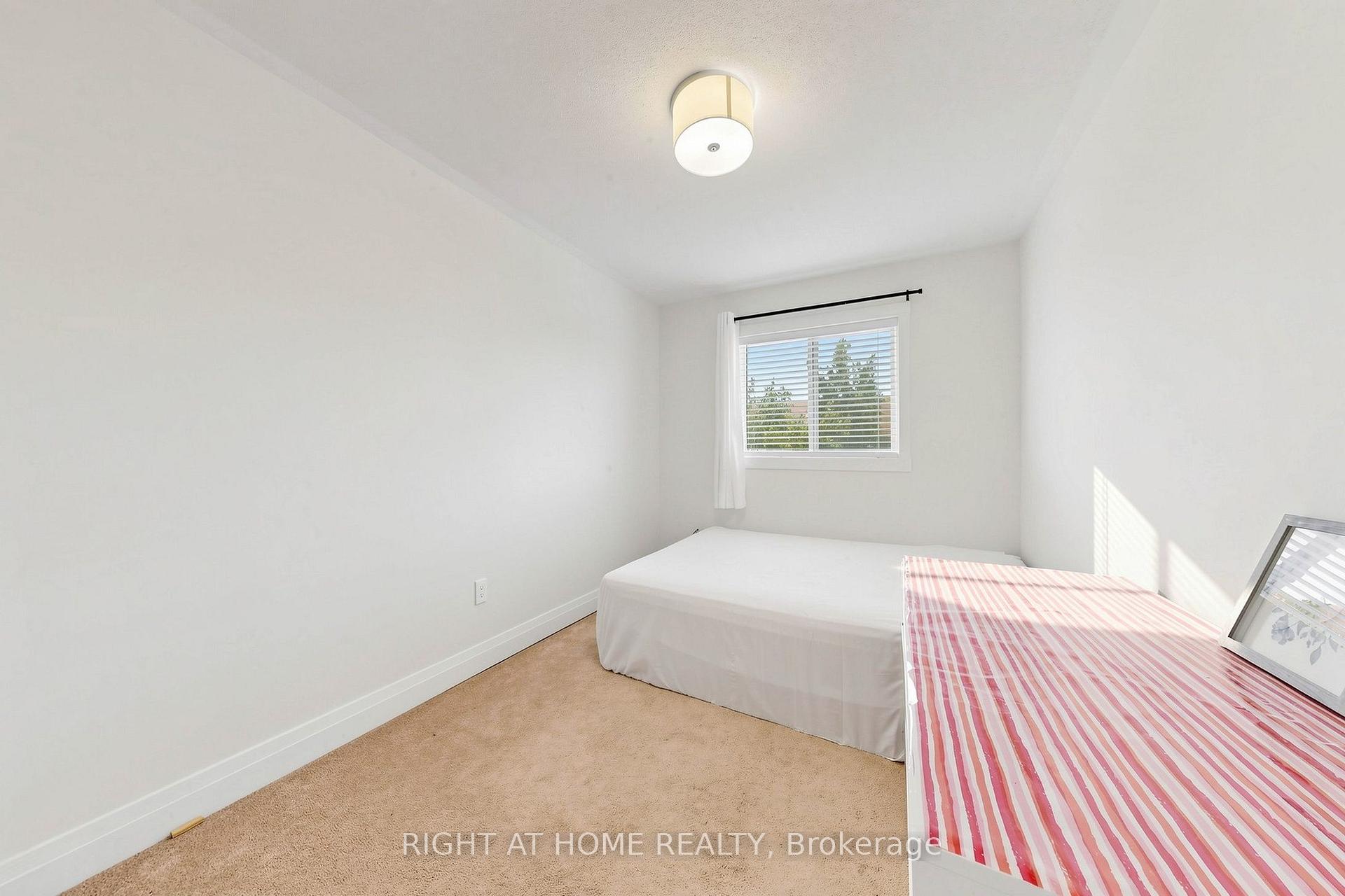 Photo 43 of 7 Macmillan Avenue, Whitby, Pringle Creek — HOMEH