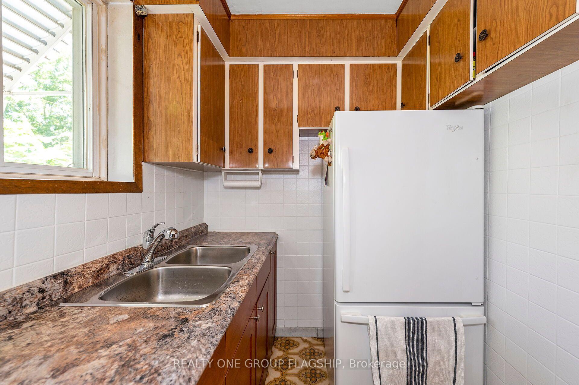 Photo 7 of 475 Shaw Street, Toronto, Palmerston-Little Italy — HOMEH