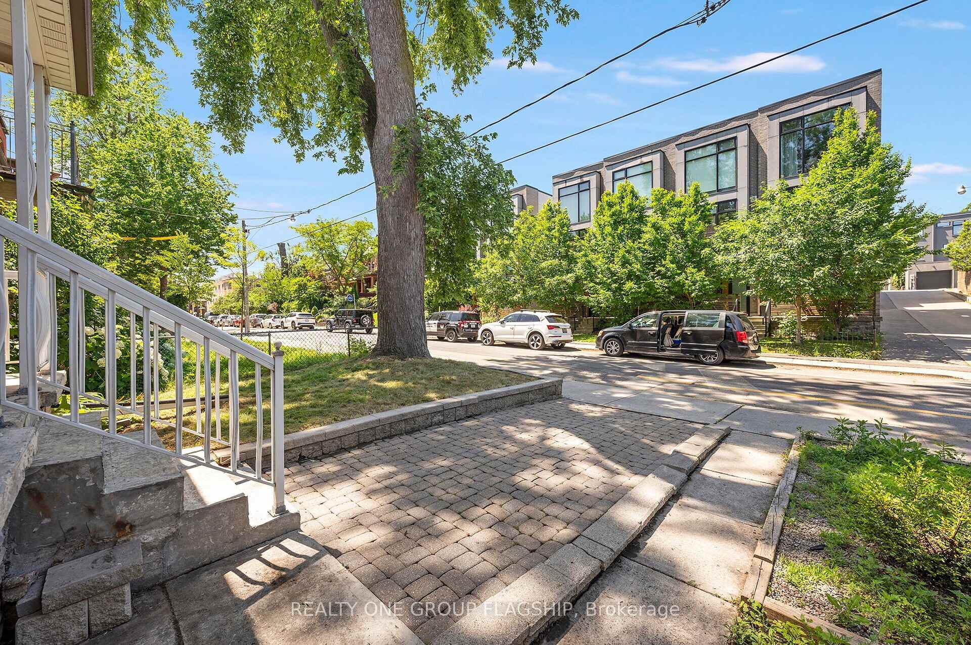Photo 44 of 475 Shaw Street, Toronto, Palmerston-Little Italy — HOMEH