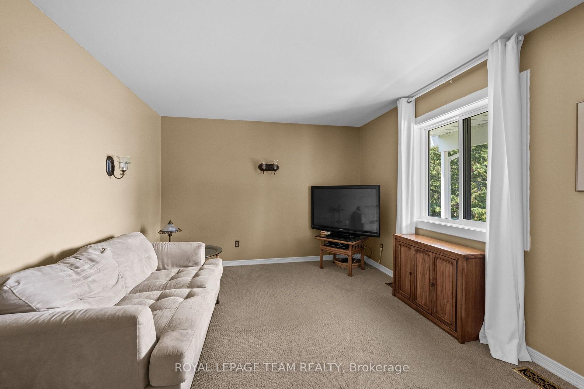Photo 8 of 9123 Mcarton Road, Beckwith, Beckwith Twp — HOMEH