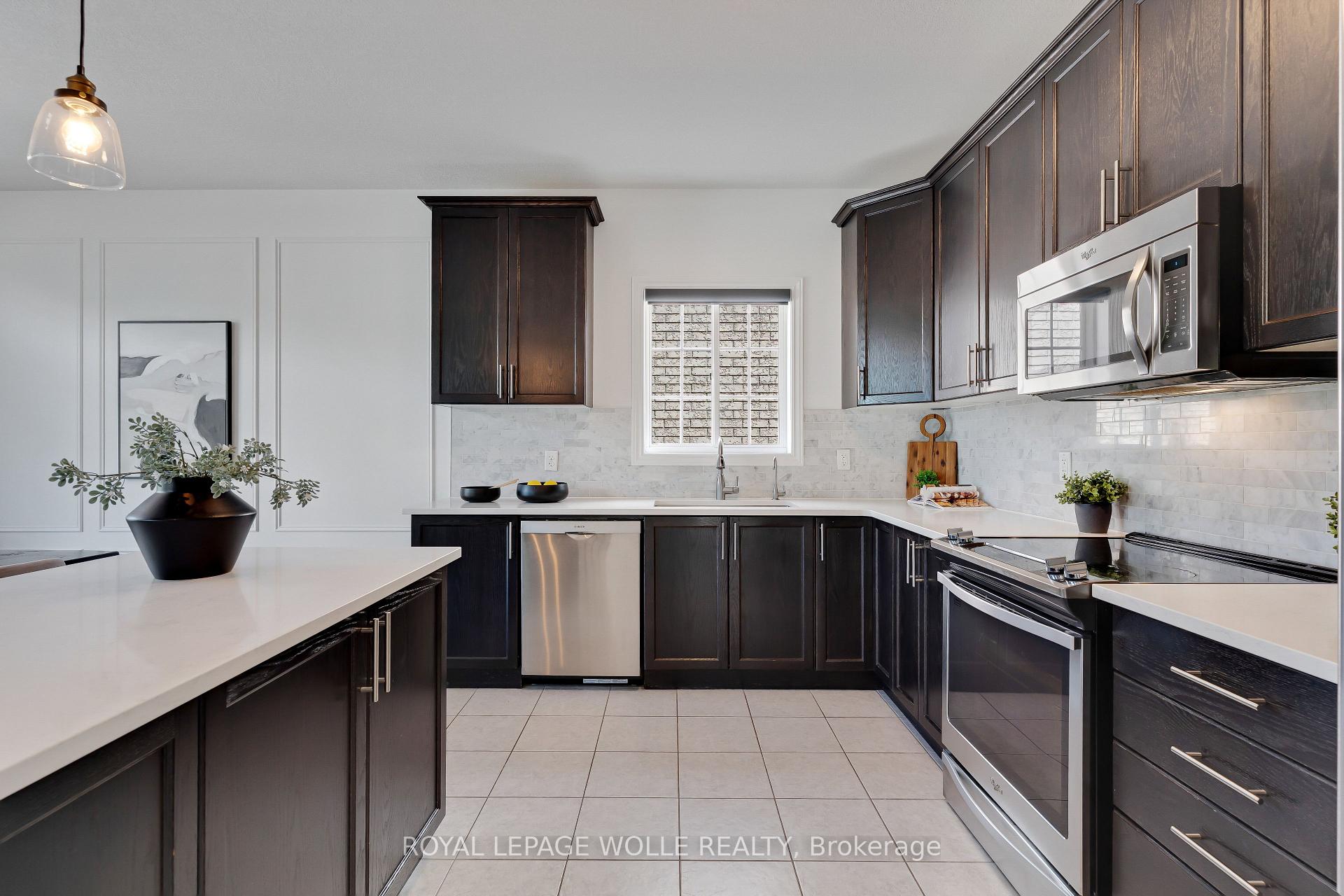 Photo 13 of 143 Stillwater Street, Kitchener, Grand River South — HOMEH