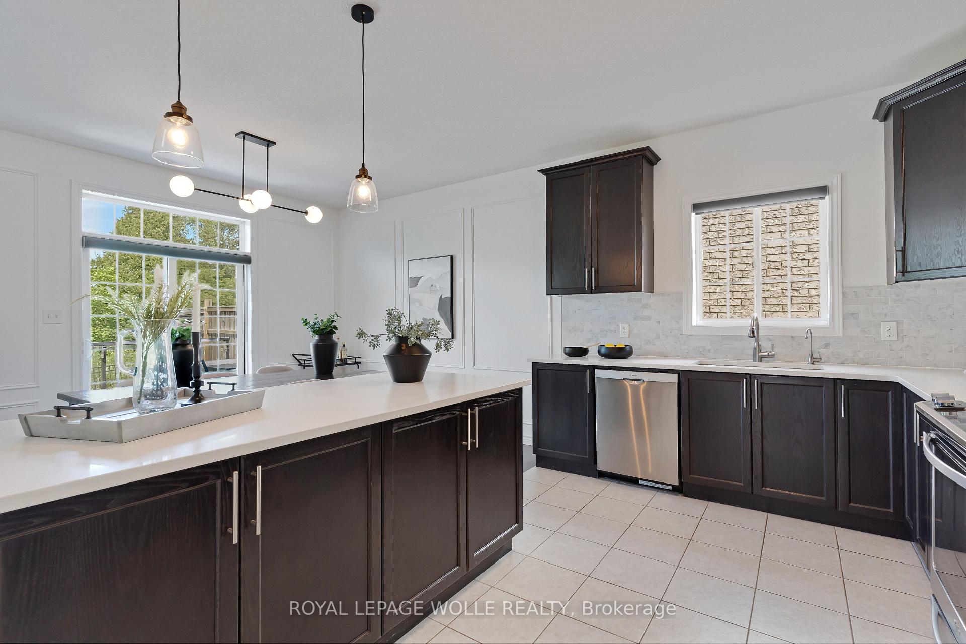 Photo 16 of 143 Stillwater Street, Kitchener, Grand River South — HOMEH
