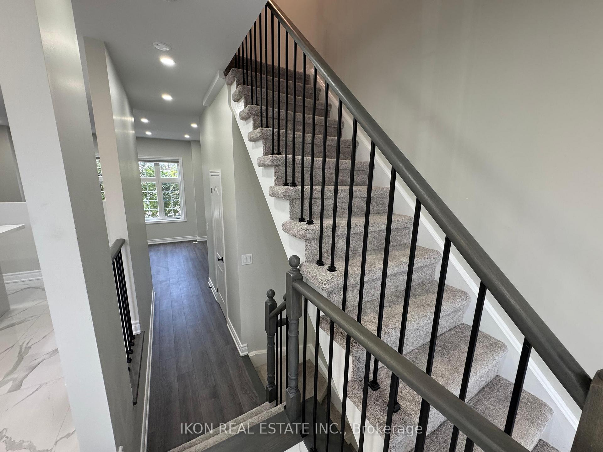 Photo 19 of 67 Sprucedale Way E, Whitby, Pringle Creek — HOMEH