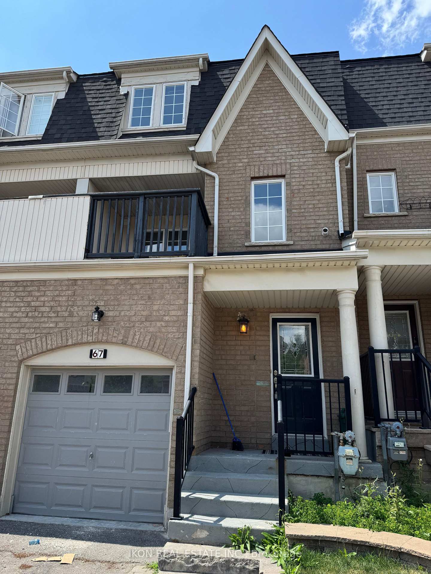 Photo 30 of 67 Sprucedale Way E, Whitby, Pringle Creek — HOMEH