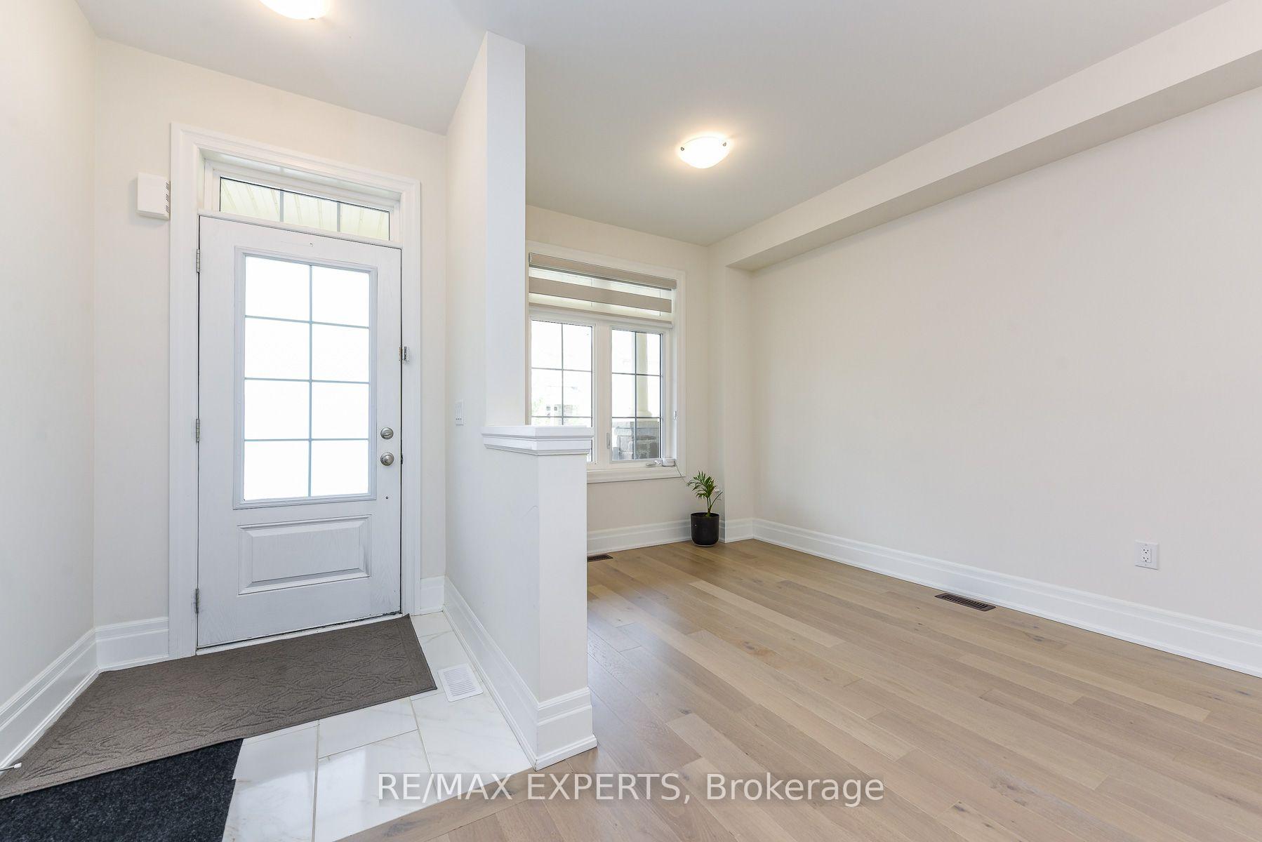 Photo 8 of 43 Grassbank Road, Brampton, Sandringham-Wellington North — HOMEH