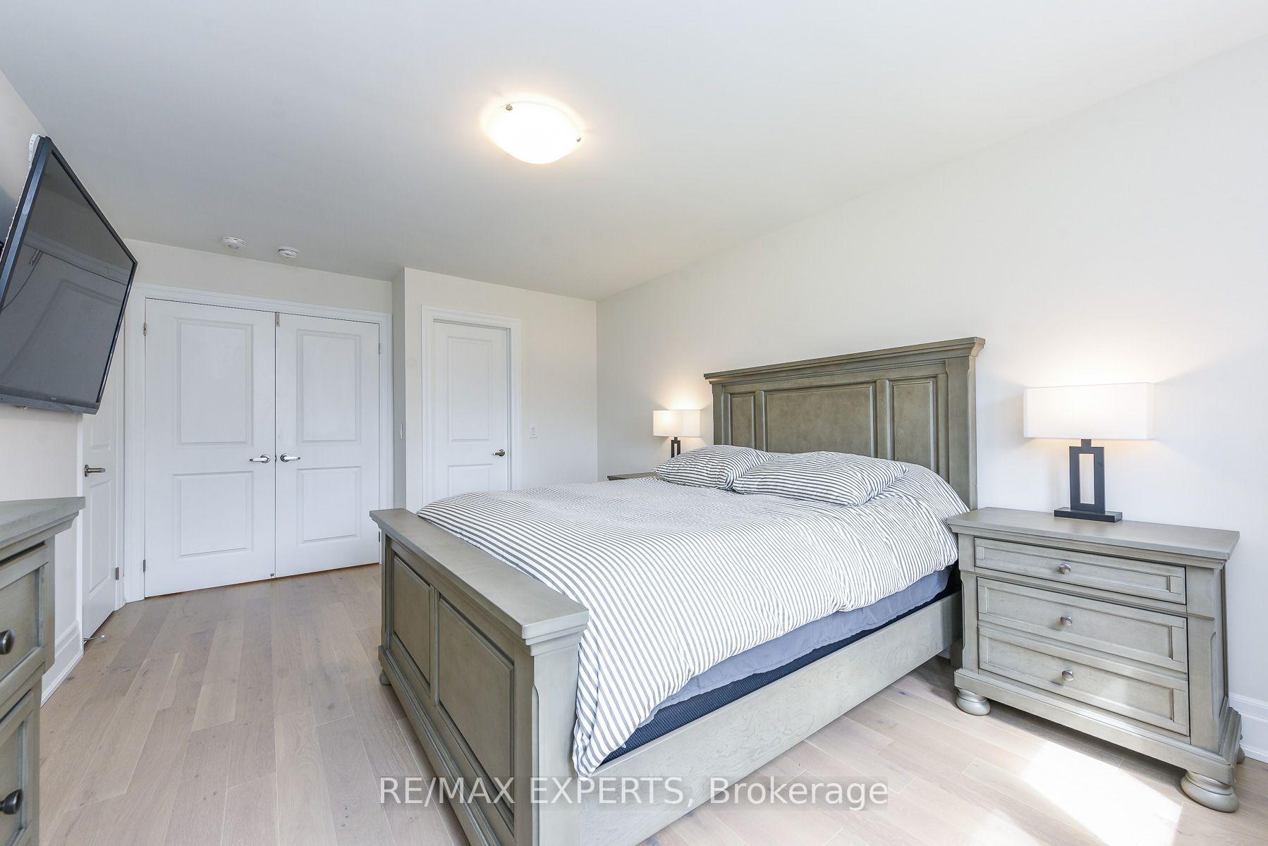 Photo 29 of 43 Grassbank Road, Brampton, Sandringham-Wellington North — HOMEH