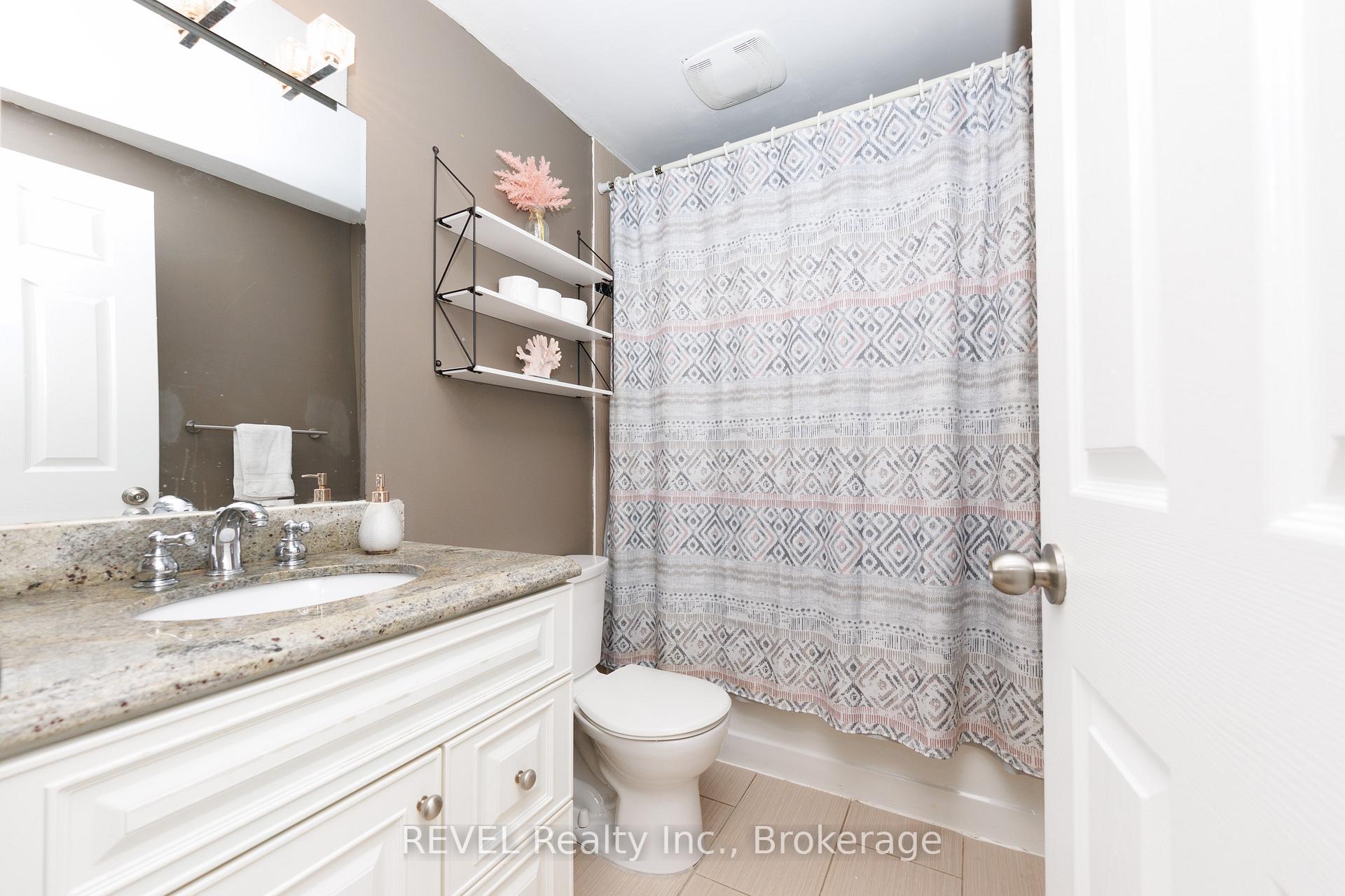 Photo 13 of Unit 43, 1300 Upper Ottawa Street, Hamilton, Quinndale — HOMEH