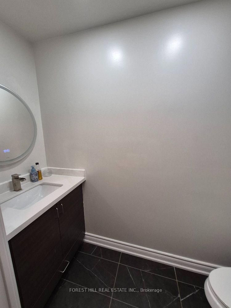 Photo 6 of Unit 110, 5162 Yonge Street, North York, Willowdale West — HOMEH