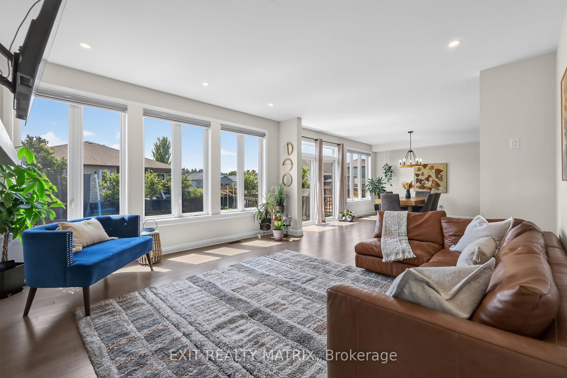Photo 18 of 620 Parkview Terrace, Russell, Village of Russell — HOMEH