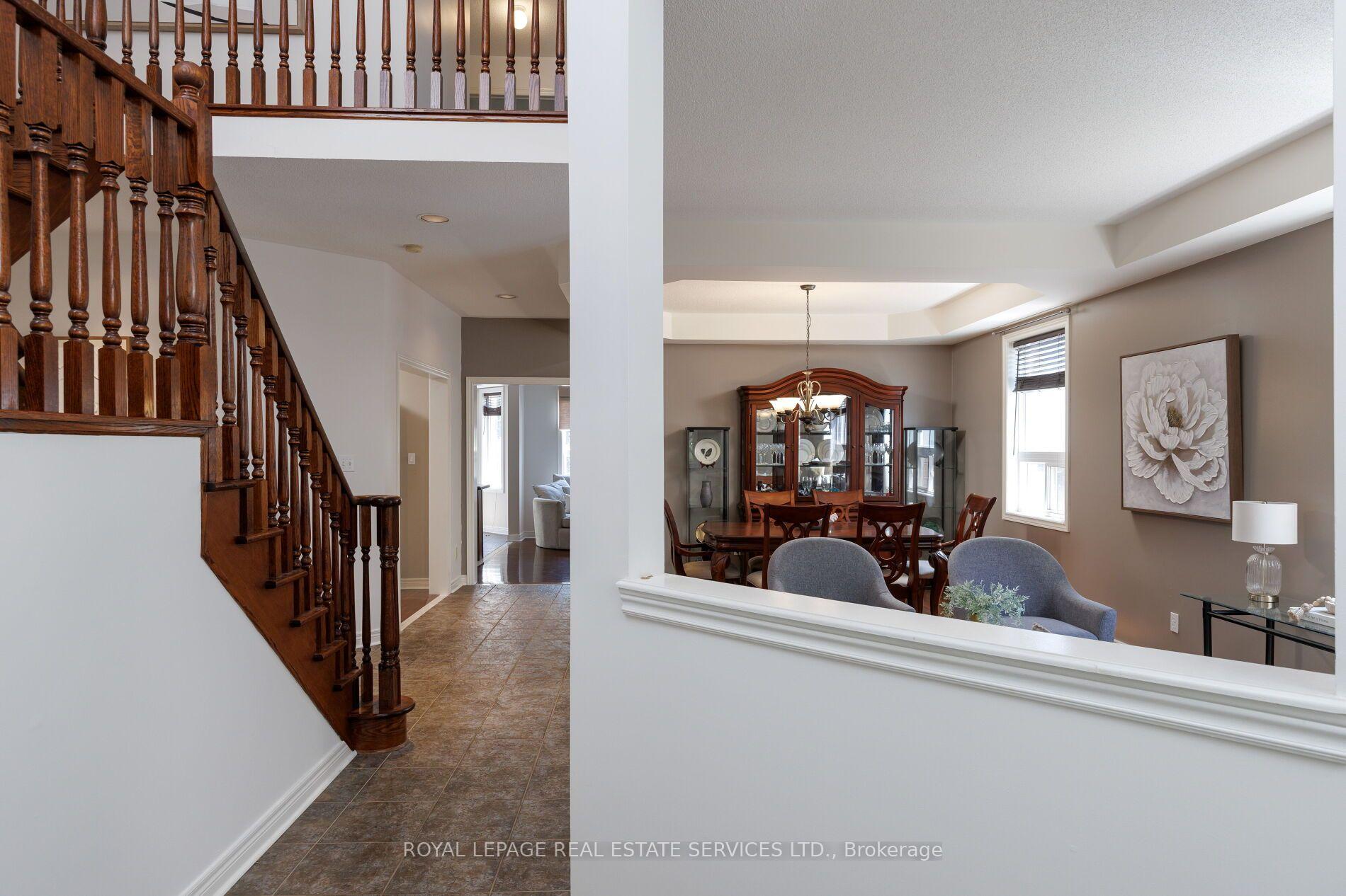 Photo 6 of 2190 Kingsridge Drive, Oakville, Westmount — HOMEH