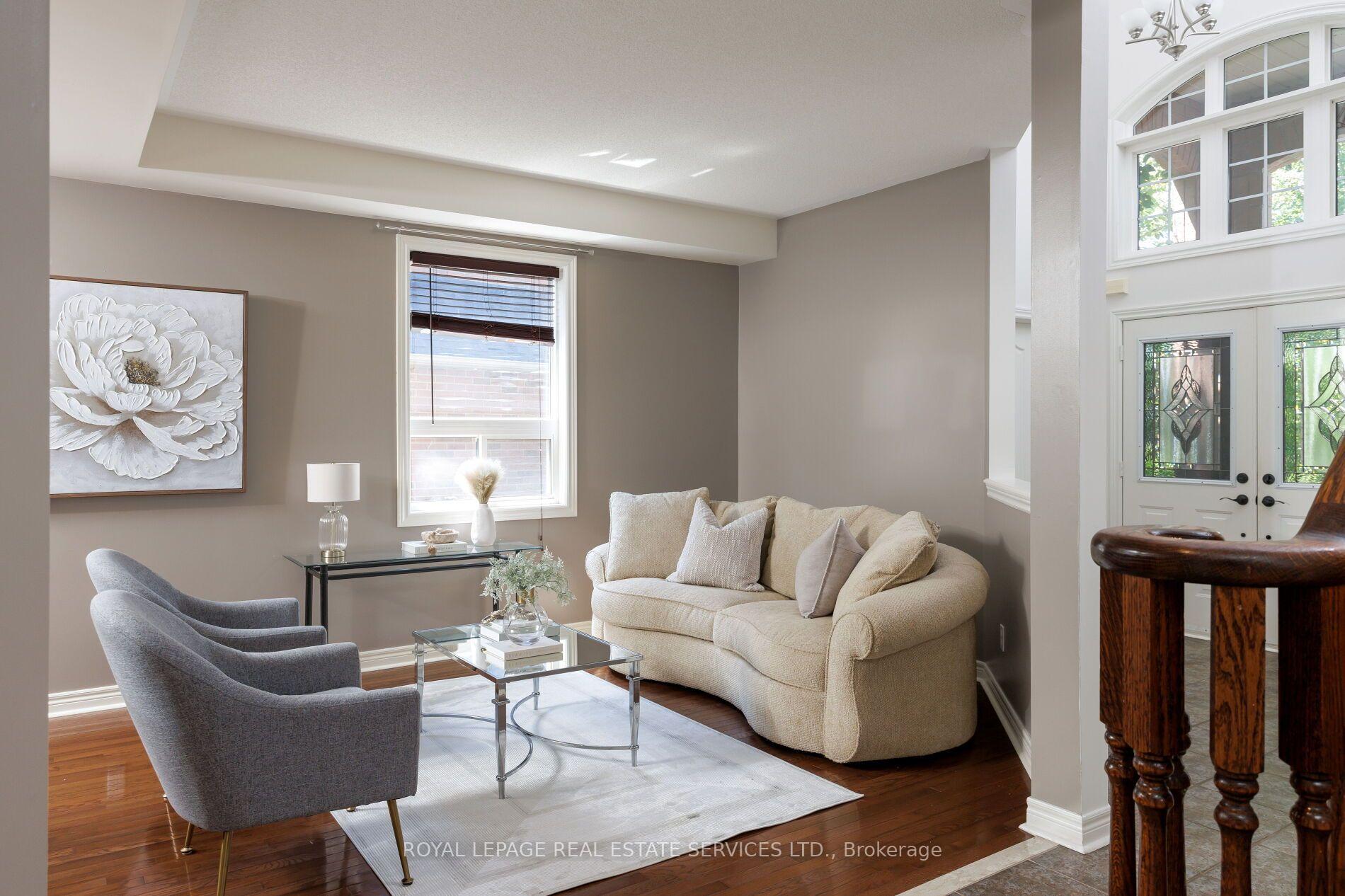 Photo 7 of 2190 Kingsridge Drive, Oakville, Westmount — HOMEH