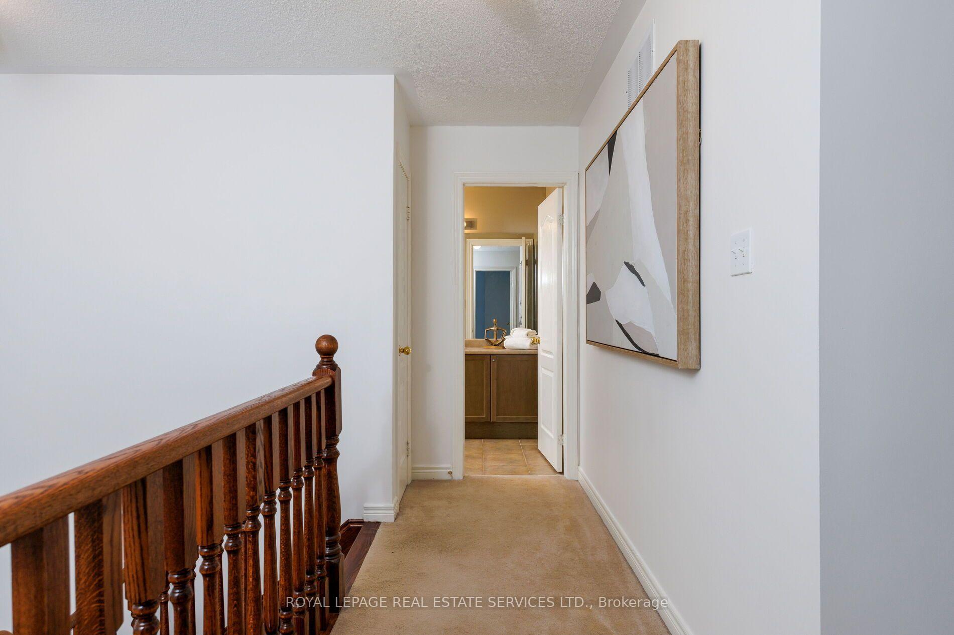 Photo 32 of 2190 Kingsridge Drive, Oakville, Westmount — HOMEH
