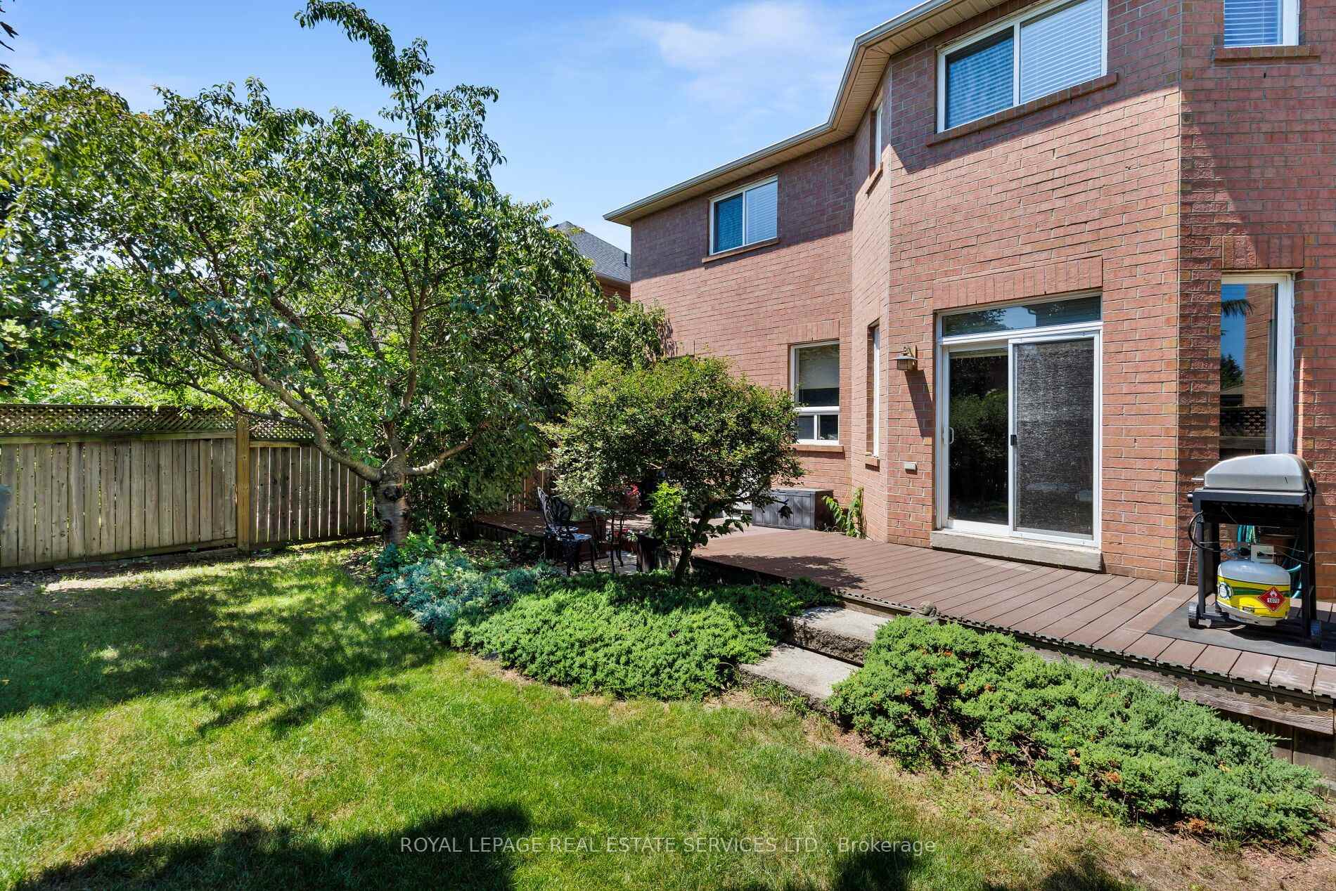 Photo 36 of 2190 Kingsridge Drive, Oakville, Westmount — HOMEH