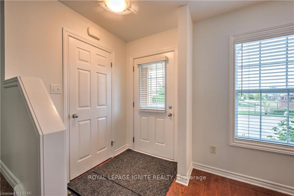 Photo 6 of Unit 240, 3320 Meadowgate Boulevard, London, South U — HOMEH