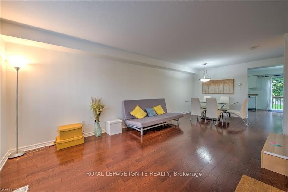 Photo 8 of Unit 240, 3320 Meadowgate Boulevard, London, South U — HOMEH