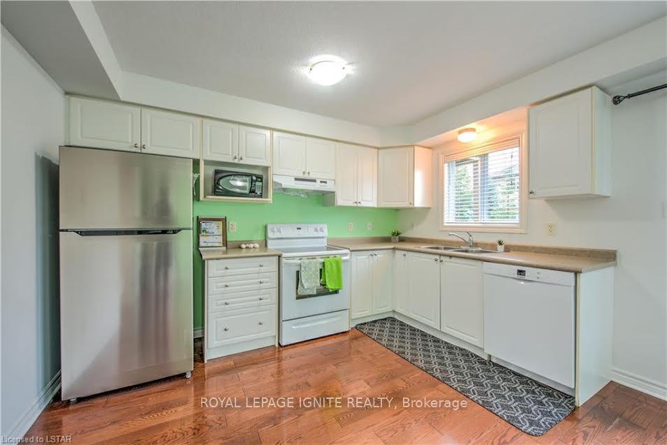 Photo 14 of Unit 240, 3320 Meadowgate Boulevard, London, South U — HOMEH