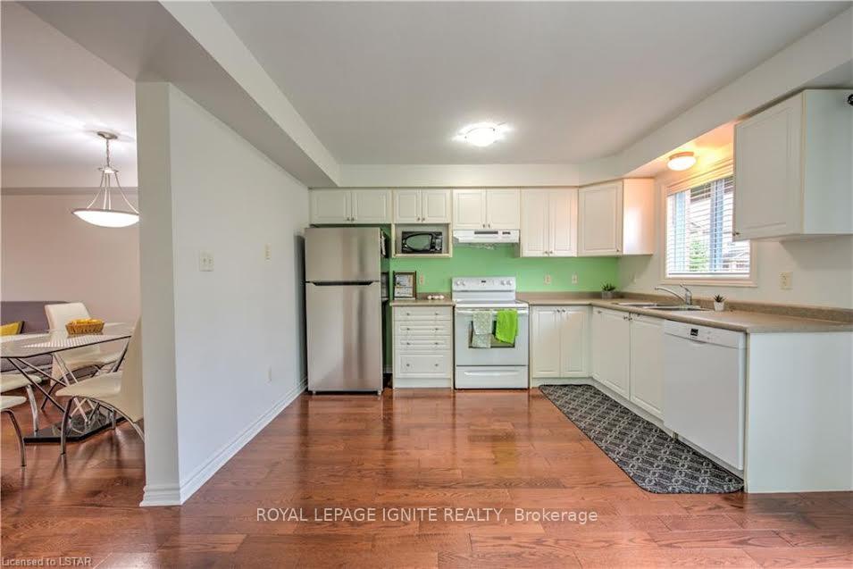 Photo 17 of Unit 240, 3320 Meadowgate Boulevard, London, South U — HOMEH