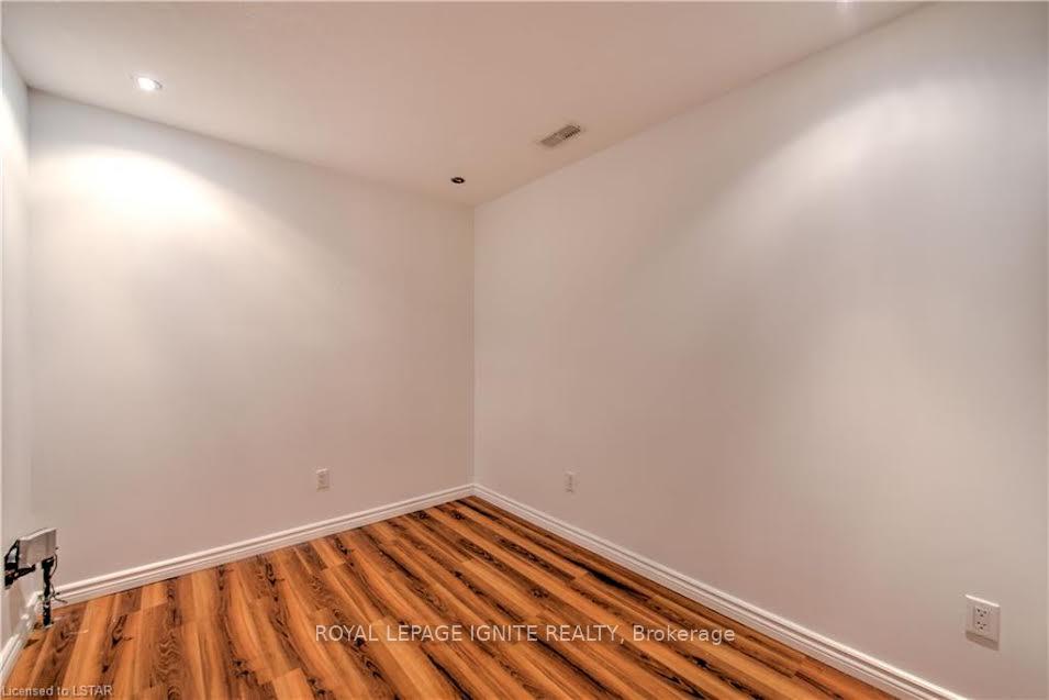 Photo 21 of Unit 240, 3320 Meadowgate Boulevard, London, South U — HOMEH
