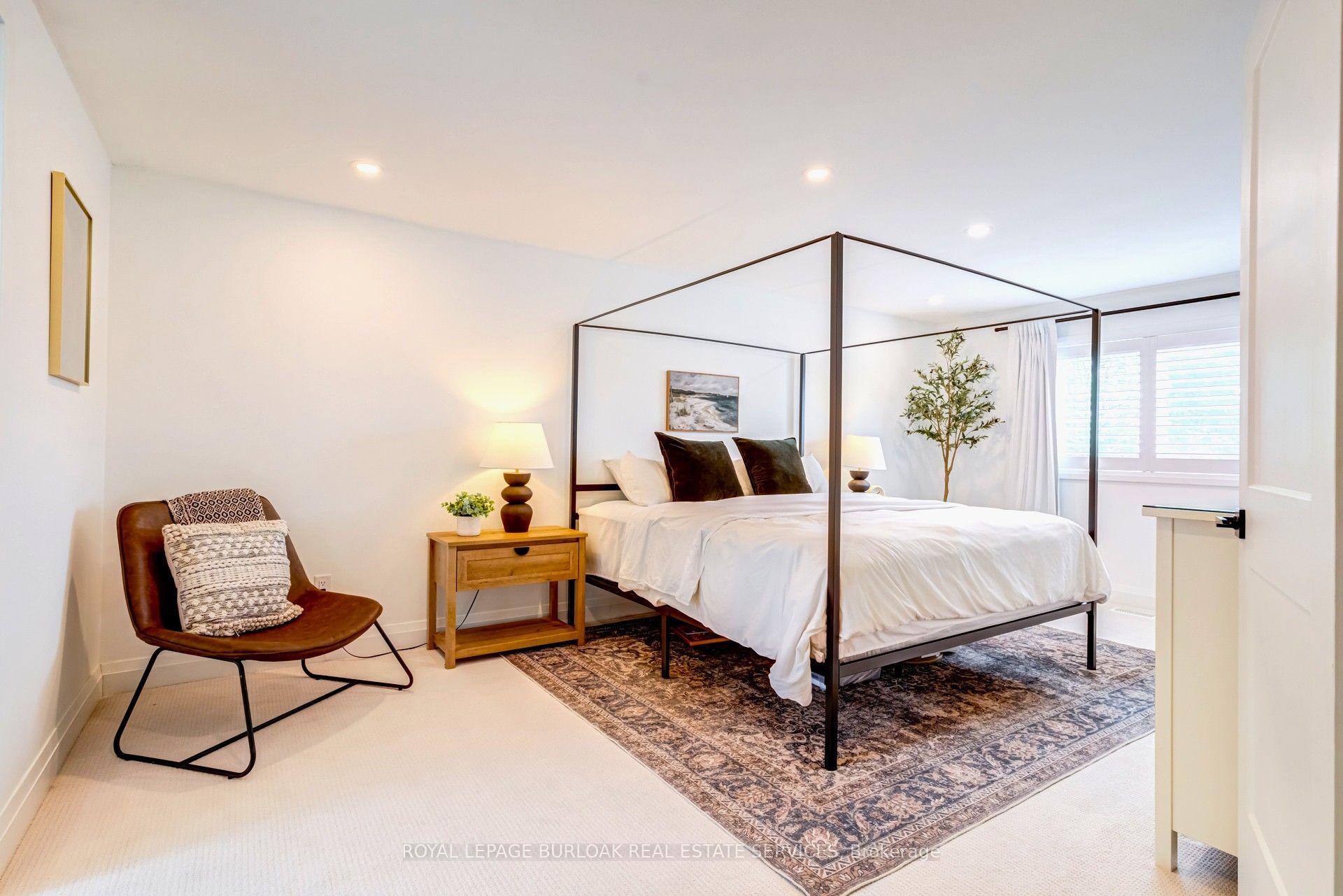 Photo 23 of 34 Amblecote Place, Hamilton, Randall — HOMEH