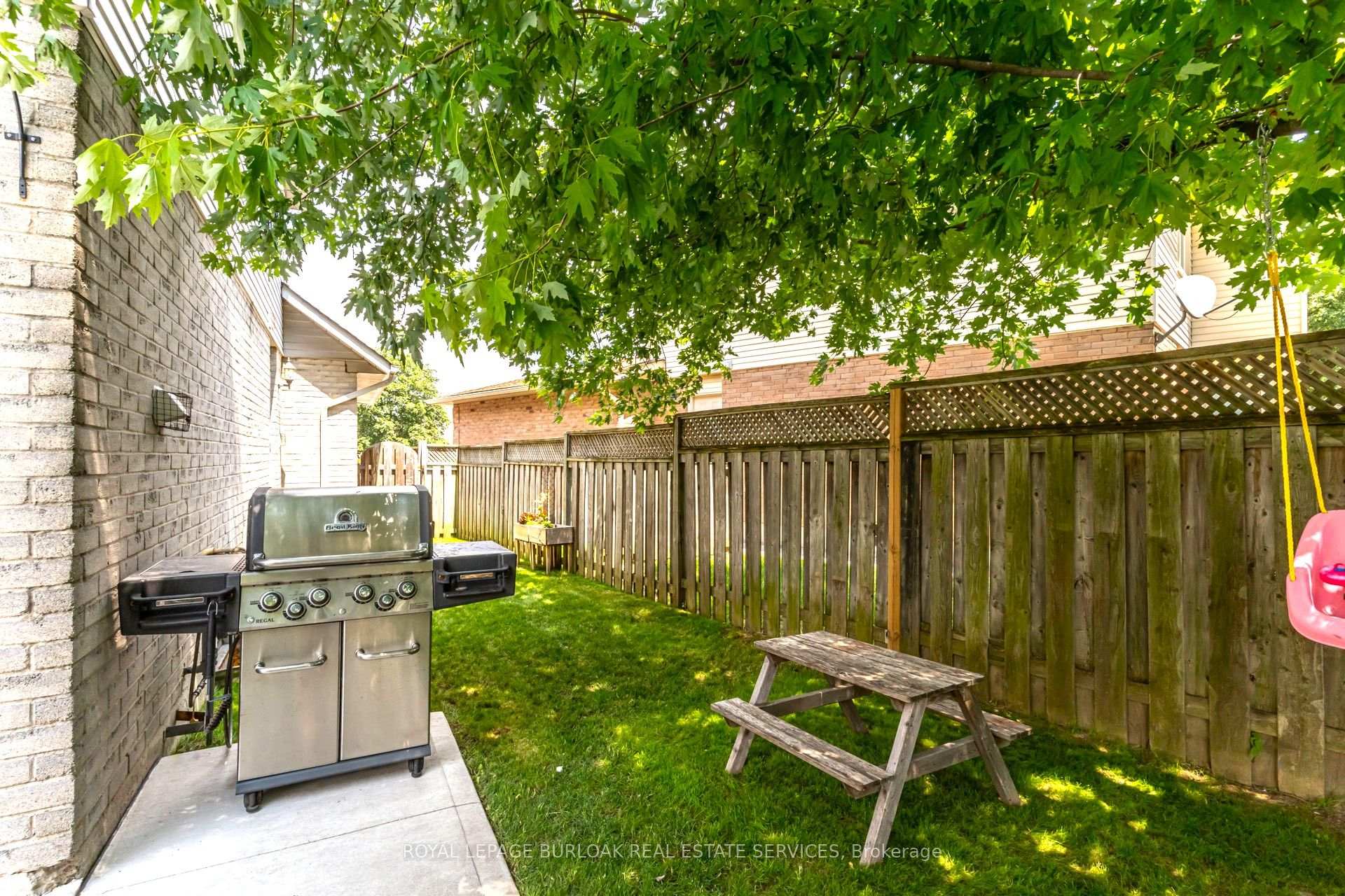Photo 48 of 34 Amblecote Place, Hamilton, Randall — HOMEH