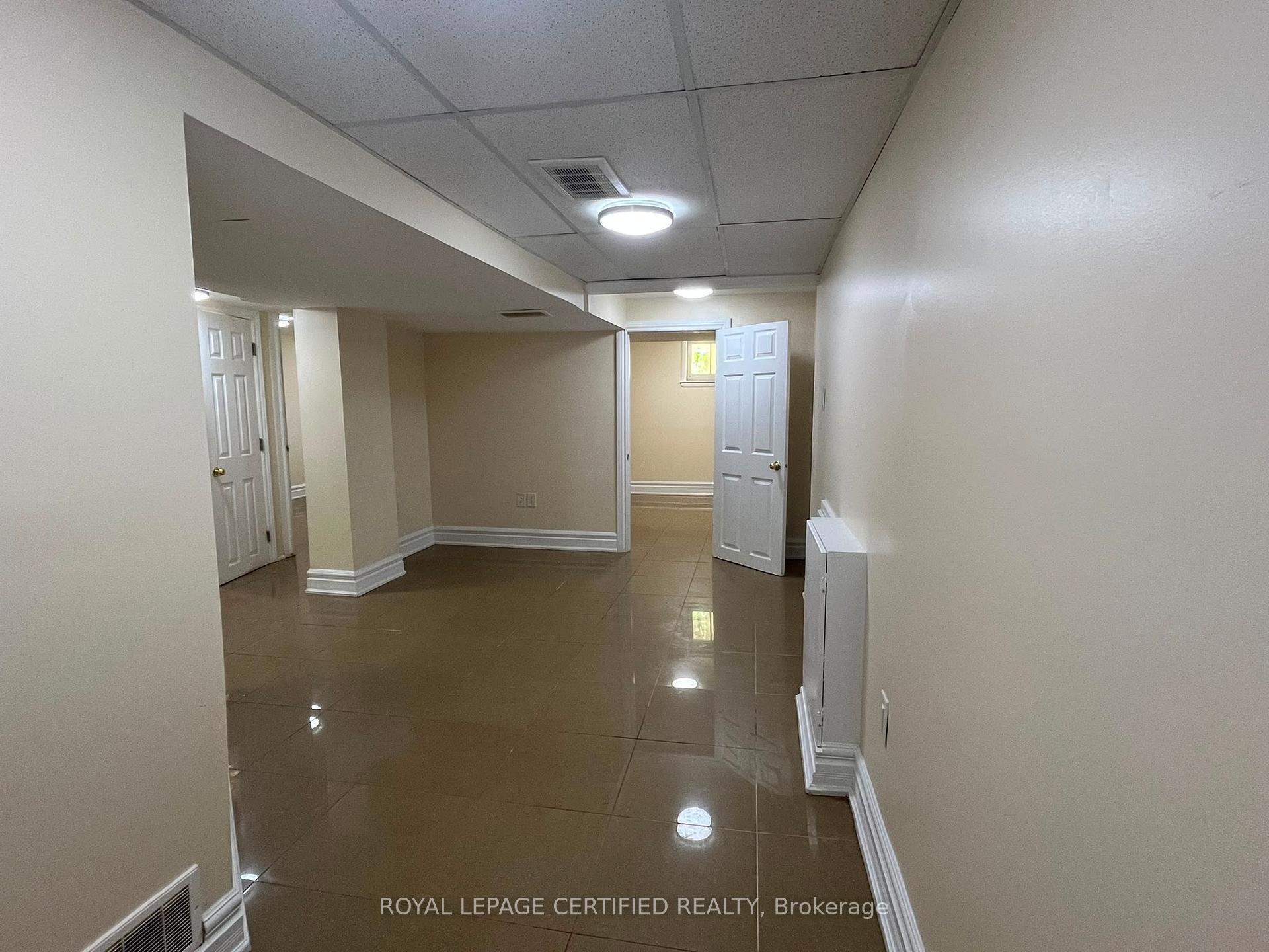 Photo 3 of Unit Bsmt, 784 Stone Church Road E, Hamilton, Eleanor — HOMEH