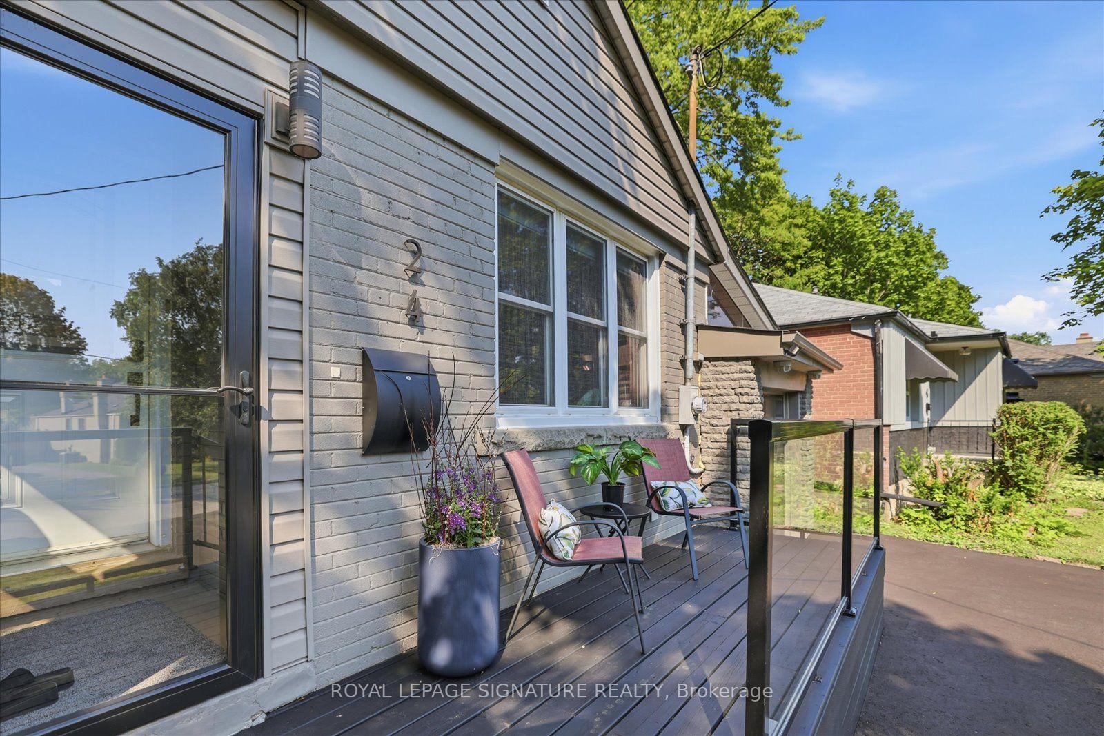Photo 3 of 24 Latham Avenue, Scarborough, Birchcliffe-Cliffside — HOMEH