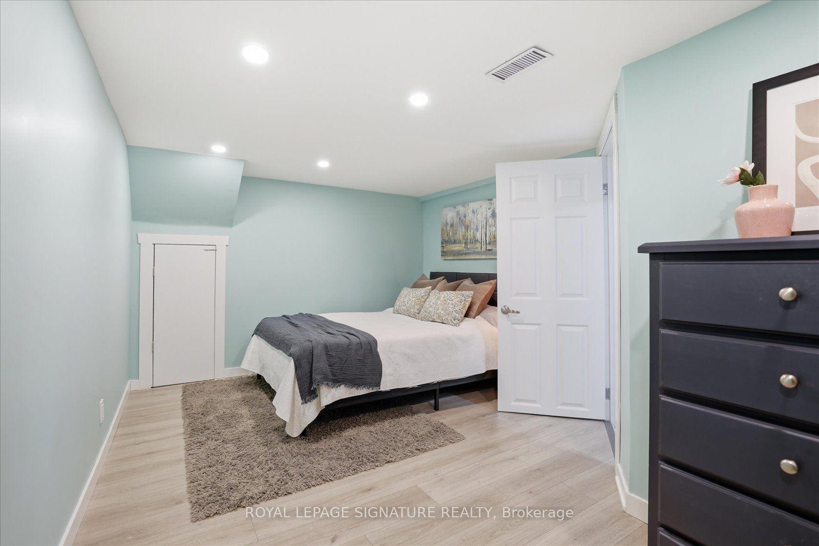 Photo 31 of 24 Latham Avenue, Scarborough, Birchcliffe-Cliffside — HOMEH