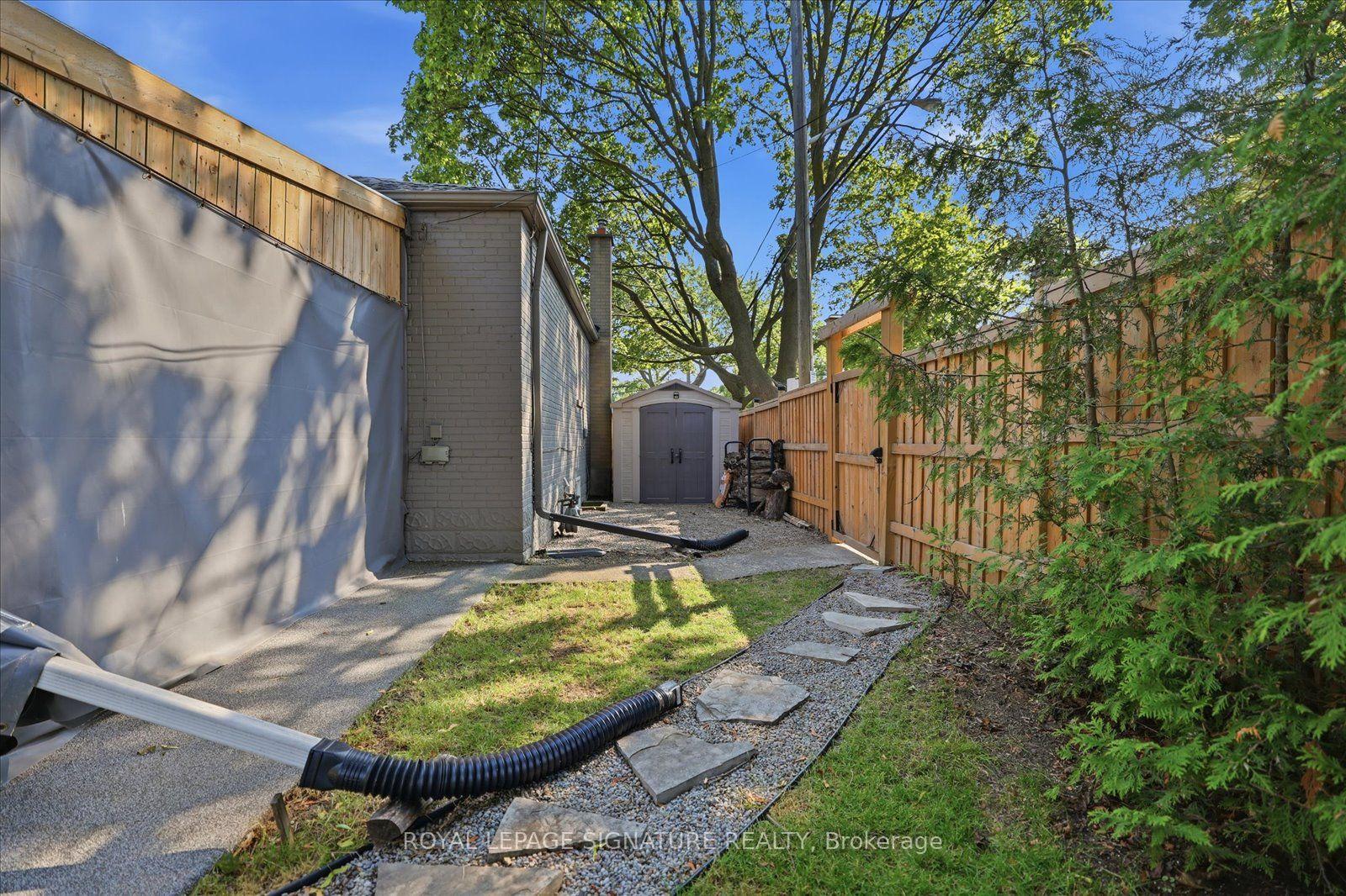 Photo 39 of 24 Latham Avenue, Scarborough, Birchcliffe-Cliffside — HOMEH