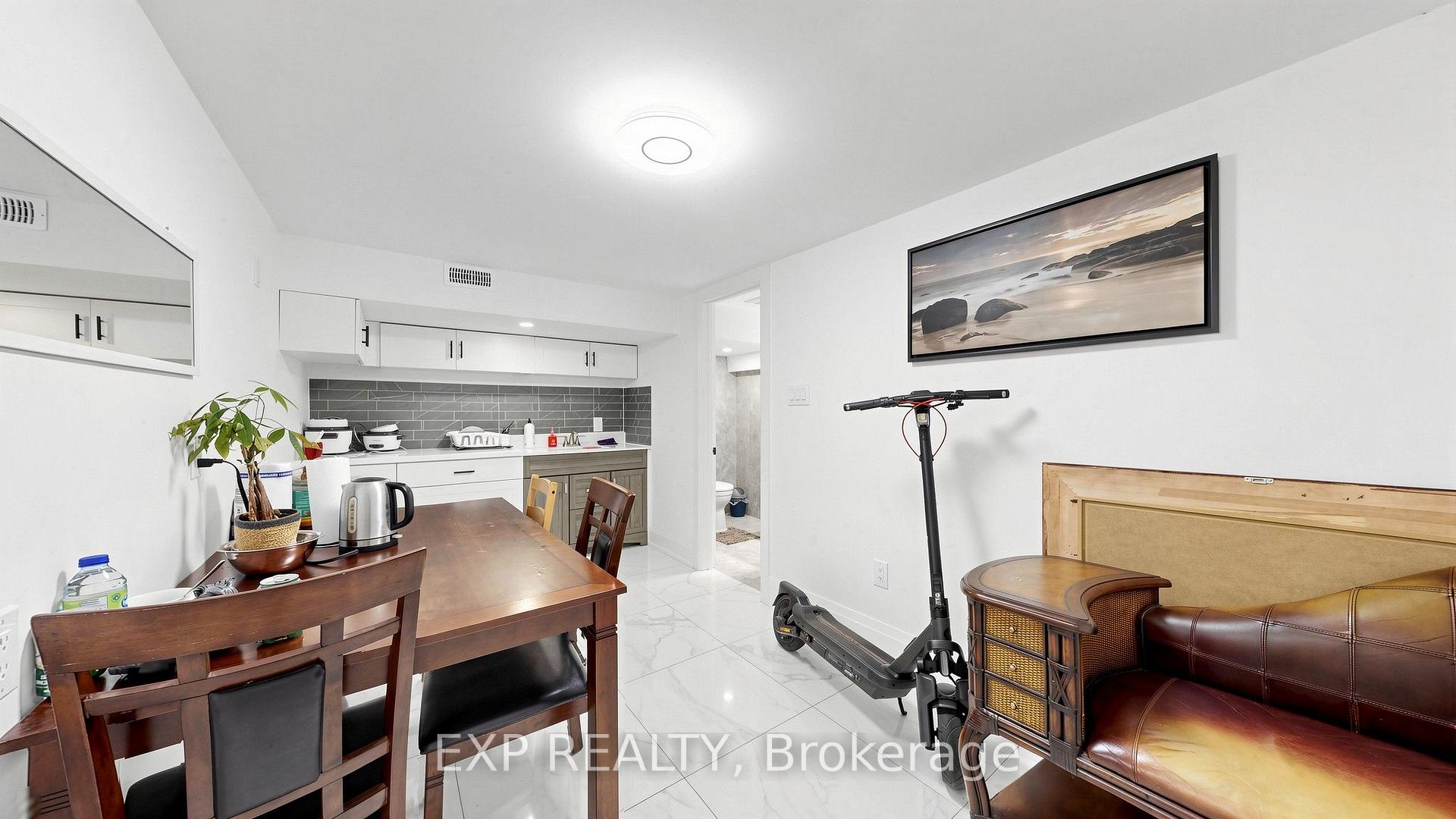 Photo 43 of 44 Tower Drive, Scarborough, Wexford-Maryvale — HOMEH