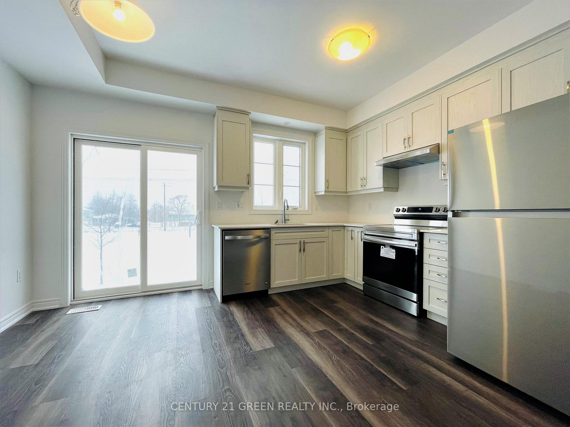 Photo of Unit 11, 575 Woodward Avenue