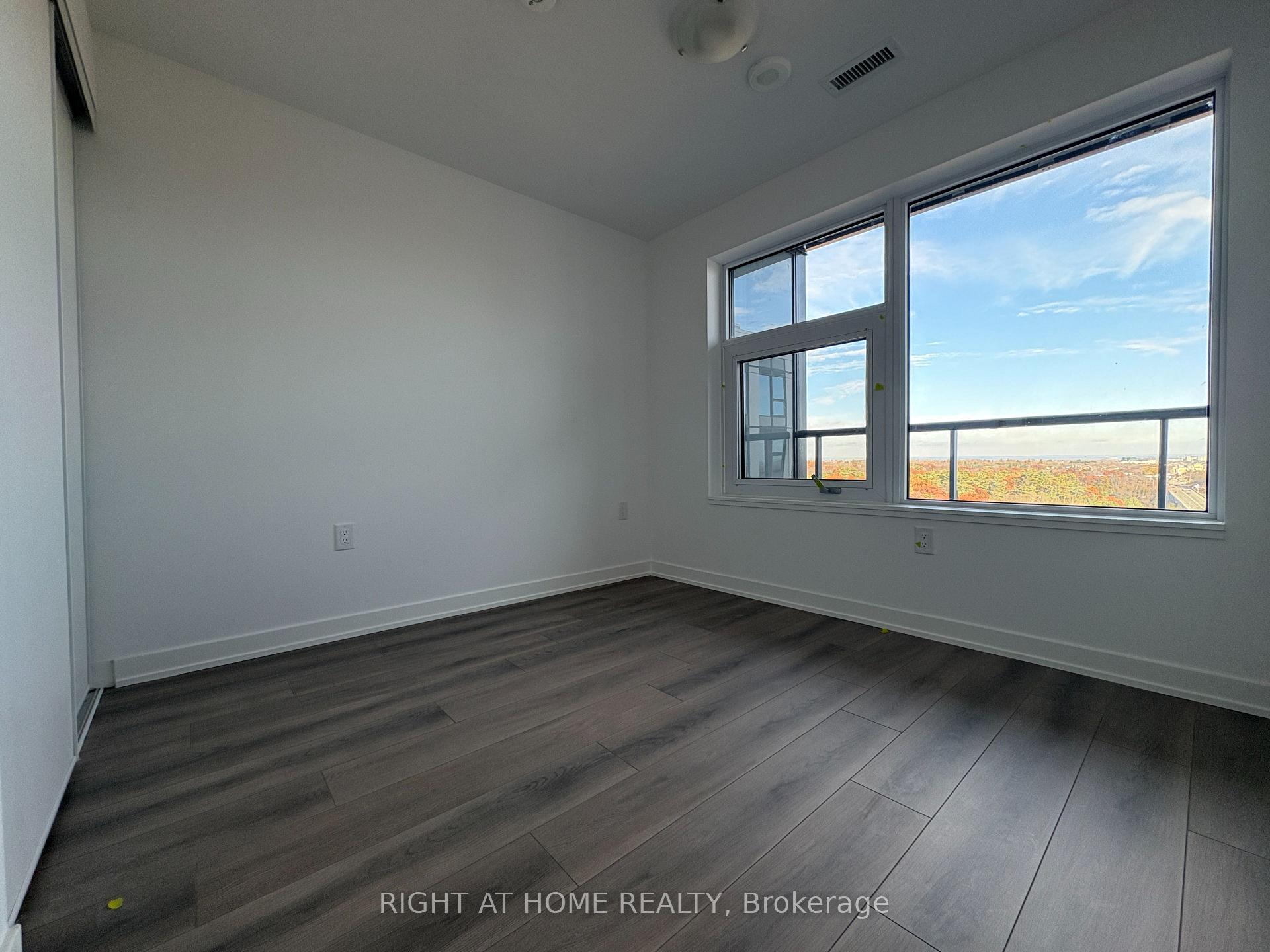 Photo 9 of Unit 1016, 7439 Kingston Rd, Scarborough, Rouge — HOMEH